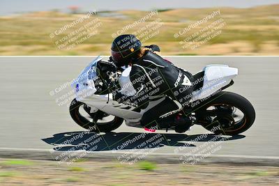 media/Apr-13-2025-TrackXperience (Sun) [[fb1ef998a6]]/Level 2 (Intermediate)/Turn 8 (Session 3)/